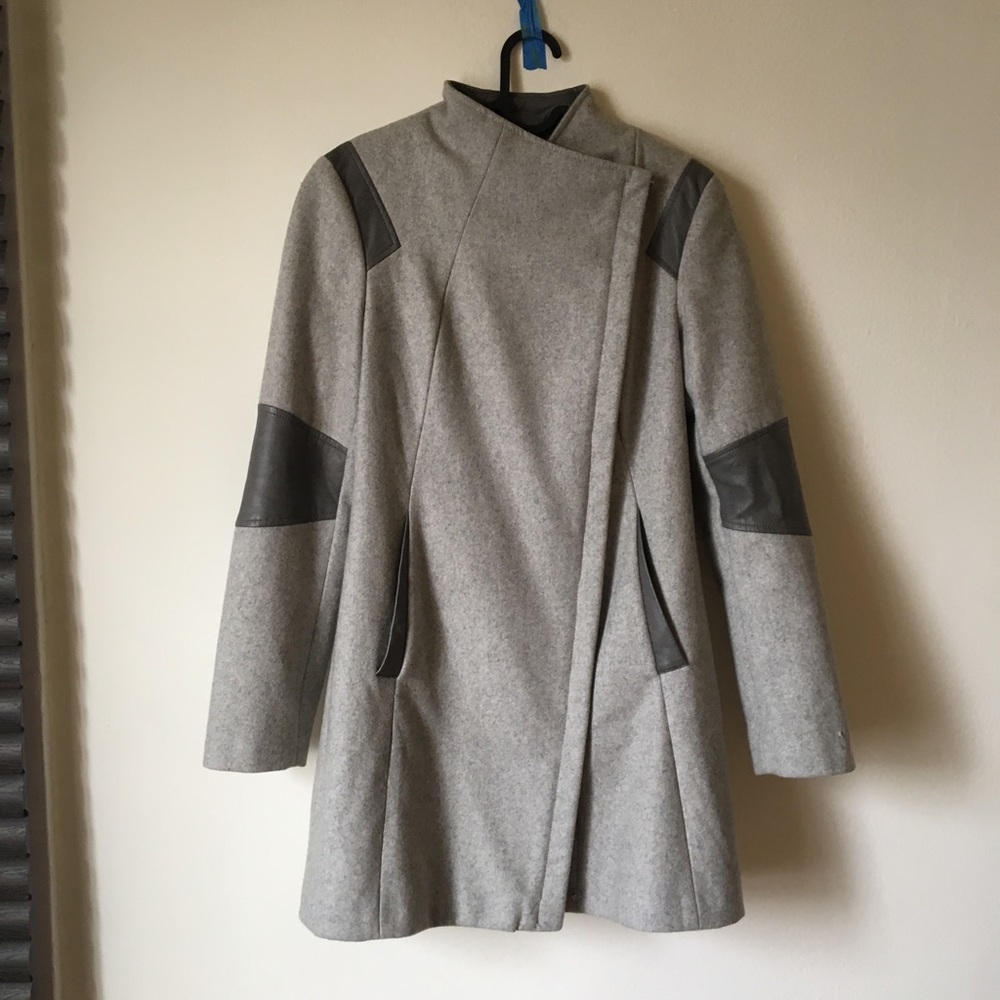 CALVIN KLEIN WINTER COAT - gorg, like new!